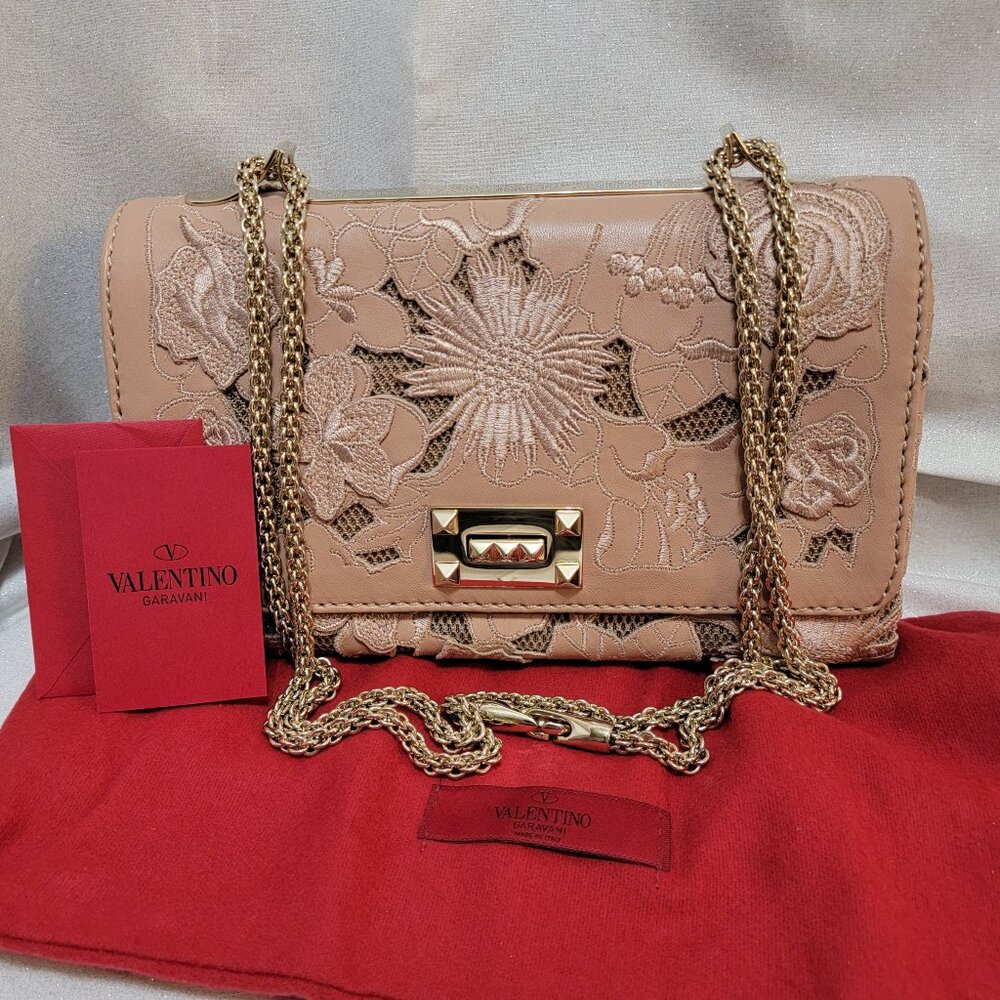 Rare VALENTINO Girello Flap Bag in Blush
